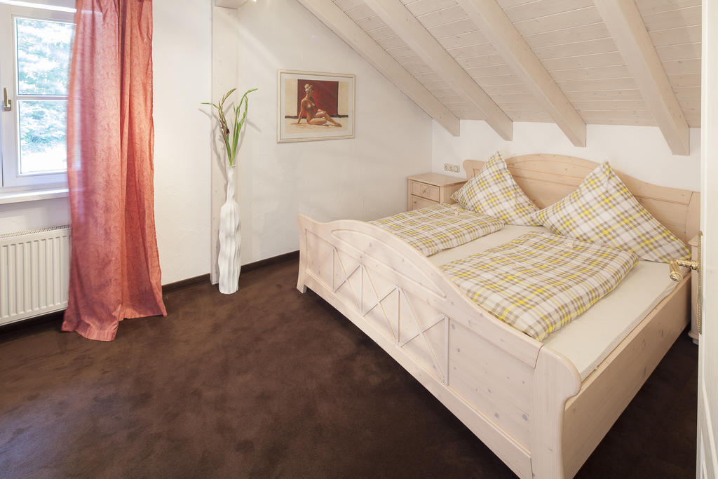 Ferienwohnungen Weidach Oberstdorf Ruang foto