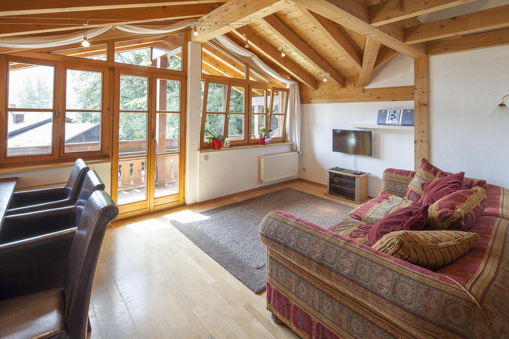 Ferienwohnungen Weidach Oberstdorf Ruang foto